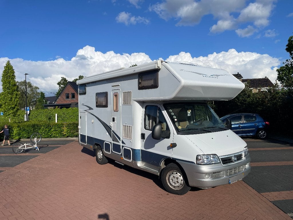 Fiat ducato hobby camper stappelbed, Caravans en Kamperen, Campers, Standaard zit, Alkoof, Ringverwarming, Fiat