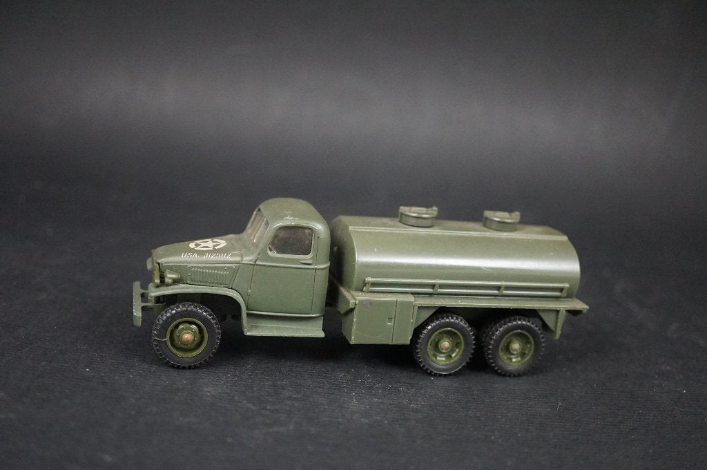 Solido GMC militaire tankwagen - 1/50 - TOP, Ophalen of Verzenden, Zo goed als nieuw, Bus of Vrachtwagen, Overige merken