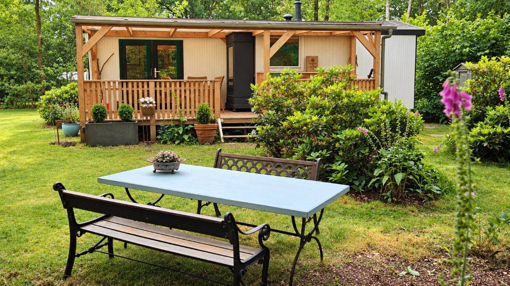 Bijzonder compleet stachalet / tiny house 41 m² – De Uil, Tot en met 2