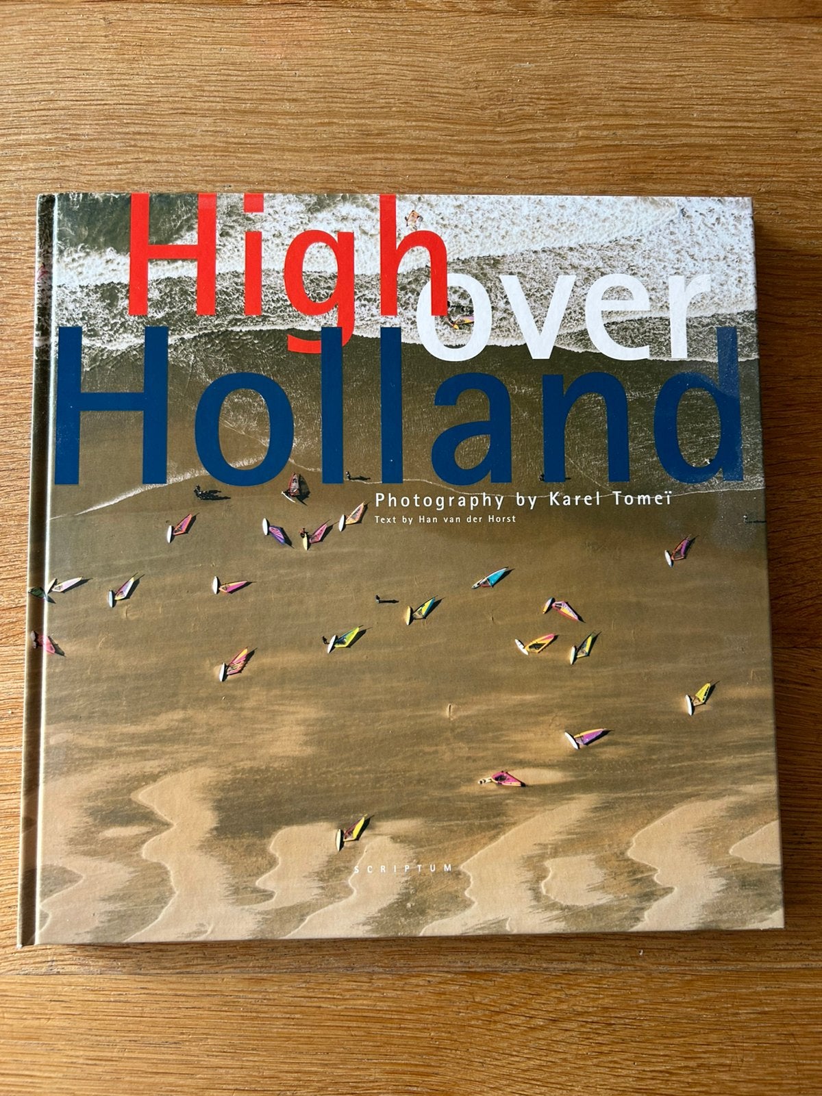High over Holland - Karel Tomeï, Ophalen of Verzenden, Zo goed als nieuw, Overige onderwerpen