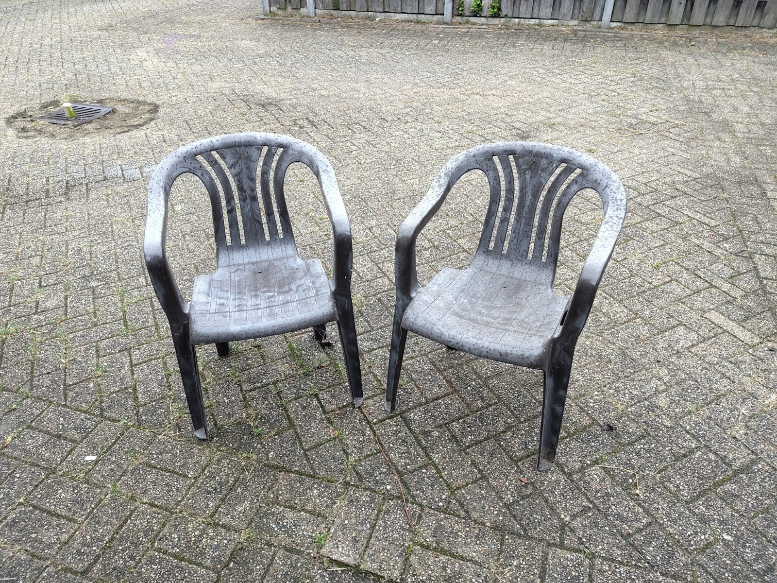 plastic stapelbare tuinstoel, Ophalen, Gebruikt, Plastic, Stapelbaar