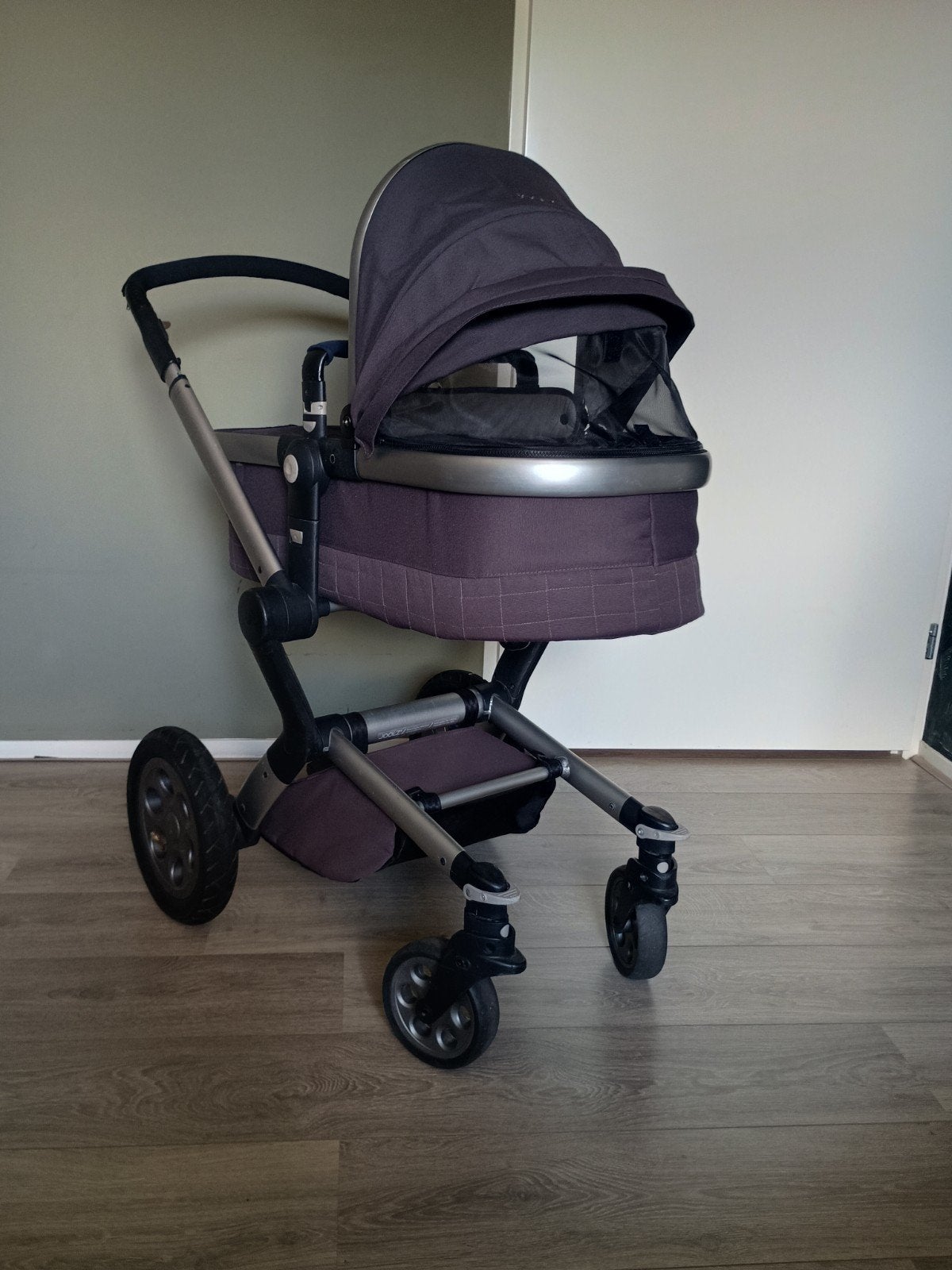 Joolz Day Earth Grey + Maxi cosi Pebble + Familyfix Isofix!, Ophalen, Combiwagen, Overige merken, Verstelbare duwstang