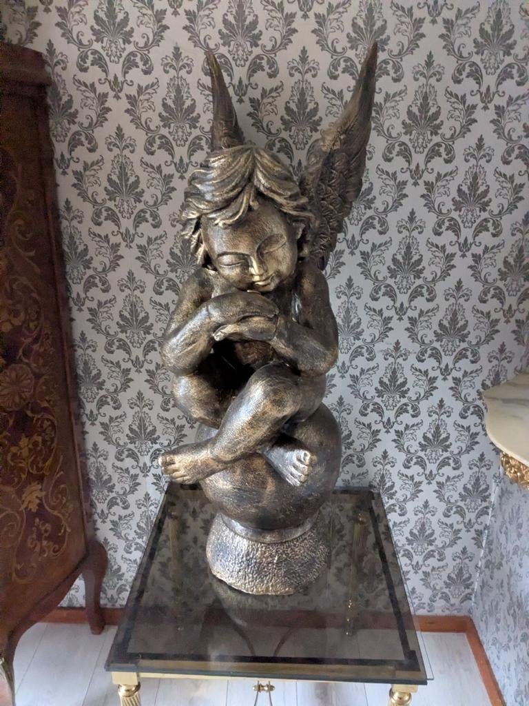 Grote engel met tafeltje - Decoratief beeld, Verzamelen, Beelden en Beeldjes, Ophalen, Gebruikt, Religie