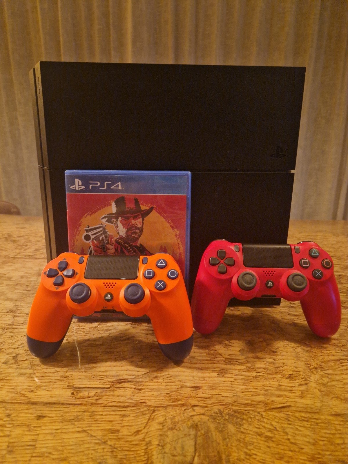 PS4 FAT 1TB met 2 controllers en Red Dead Redemption 2, Spelcomputers en Games, Spelcomputers | Sony PlayStation 4, Verzenden