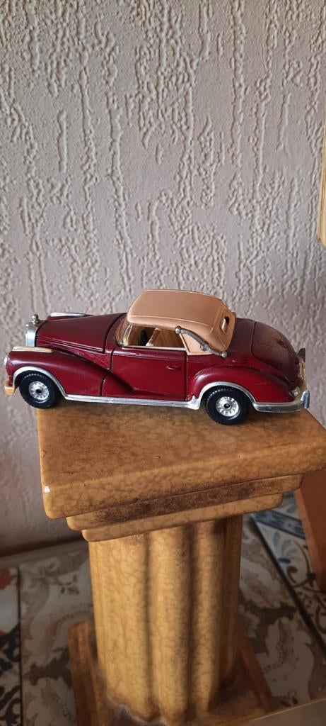 Corgi toys Mercedes Benz 300 S., Ophalen of Verzenden