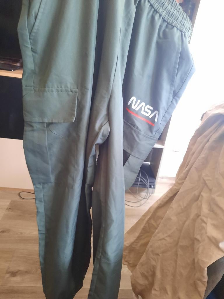 Groene NASA broek, Kleding | Heren, Ophalen of Verzenden, Zo goed als nieuw, Groen