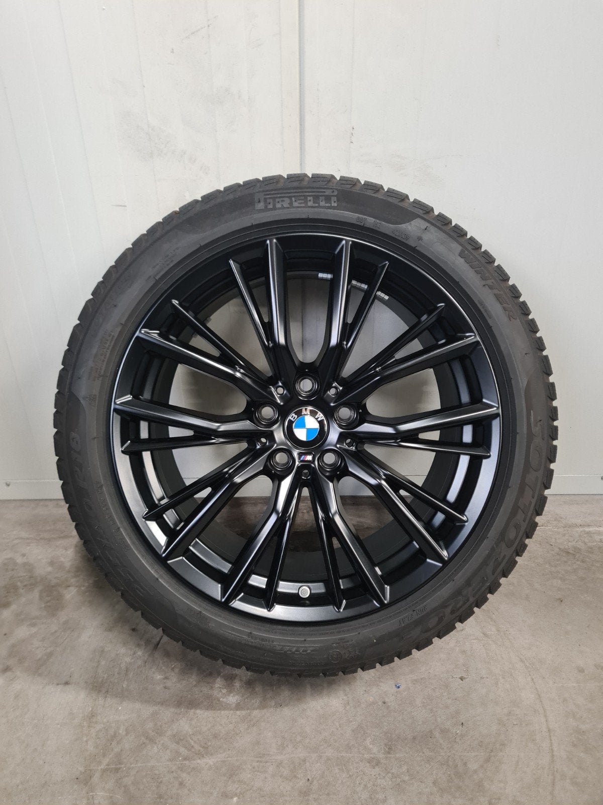 18' BMW 3 4 Serie Styling 796M Breedset met winterbanden, 18 inch, Banden en Velgen, Personenwagen, 225 mm