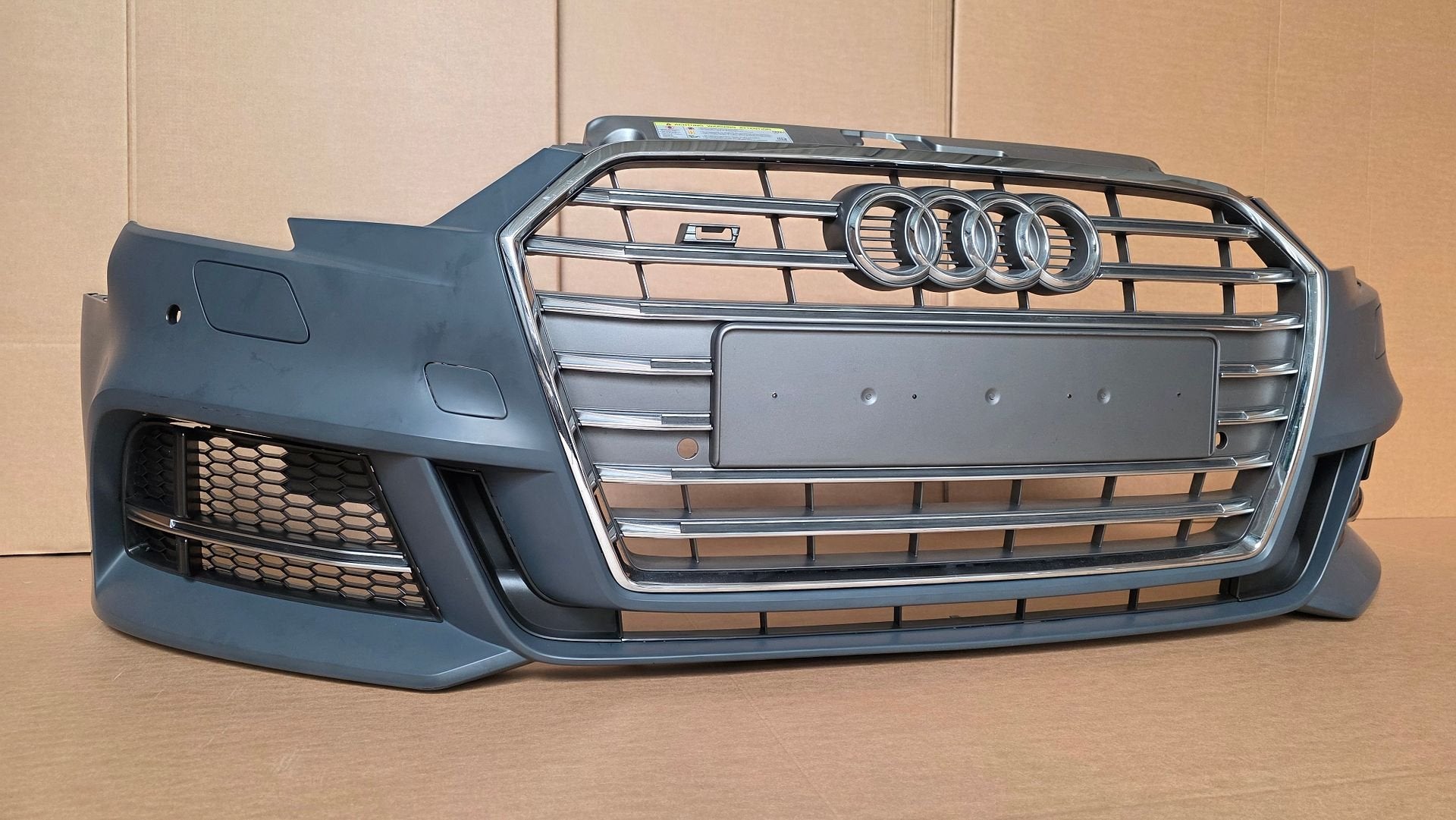 Voorbumper Audi A3 8V Facelift S-line S3 Sedan bj.2017-2021, -, Voor, Nieuw, Ophalen of Verzenden