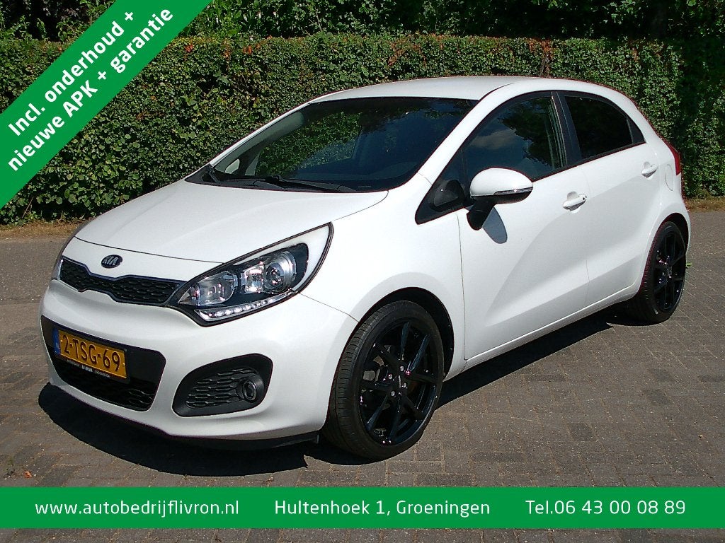 Rio 5d1.2 Nwe koppeling+ketting! cruise/clima/pdc/trekhaak, Auto's, 1027 kg, 40 €/maand, 4 cilinders, Wit