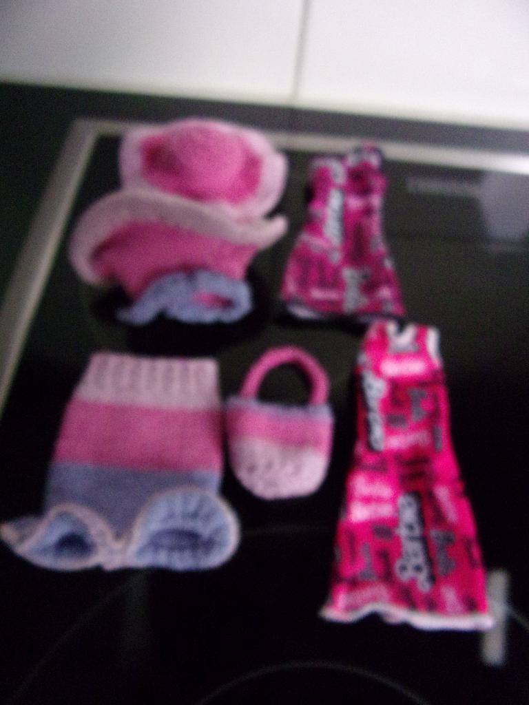 barbie kleertjes, Ophalen of Verzenden, Zo goed als nieuw, Fashion Doll