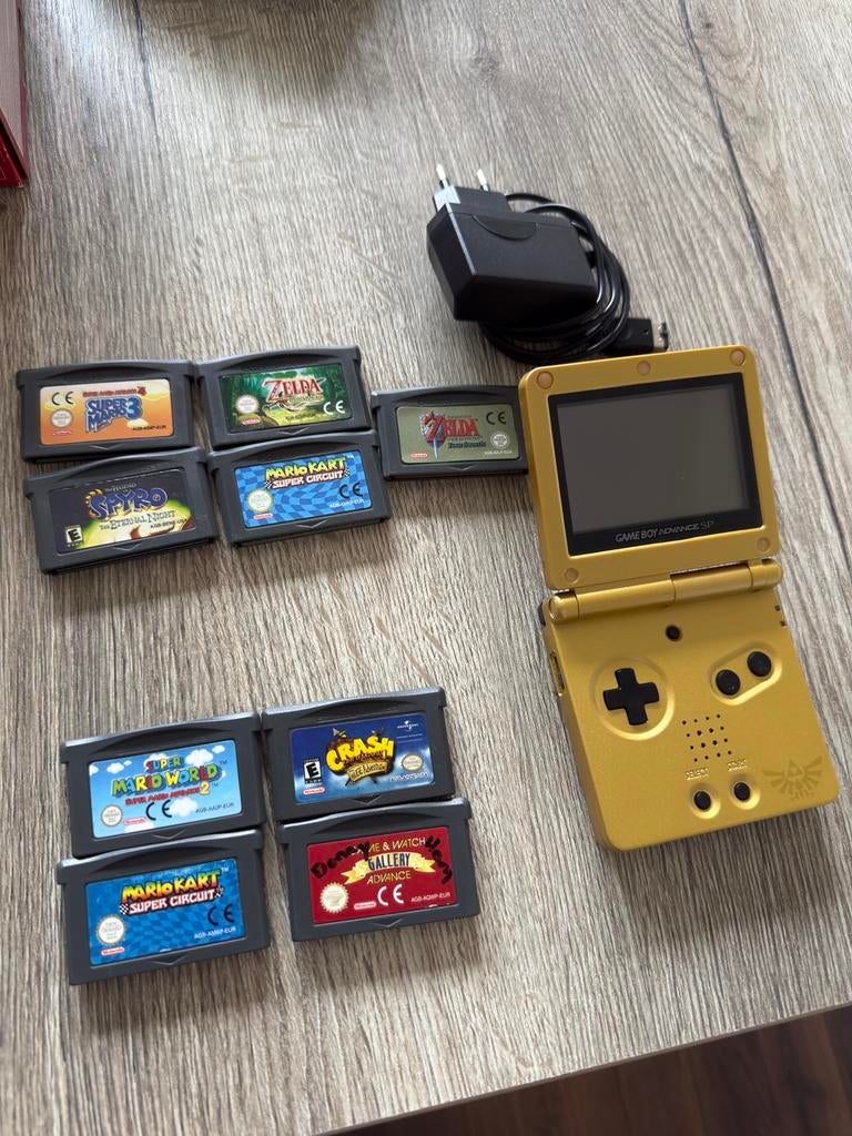 Gameboy advance SP, Spelcomputers en Games, Spelcomputers | Nintendo Game Boy, Ophalen of Verzenden, Zo goed als nieuw, Game Boy Advance