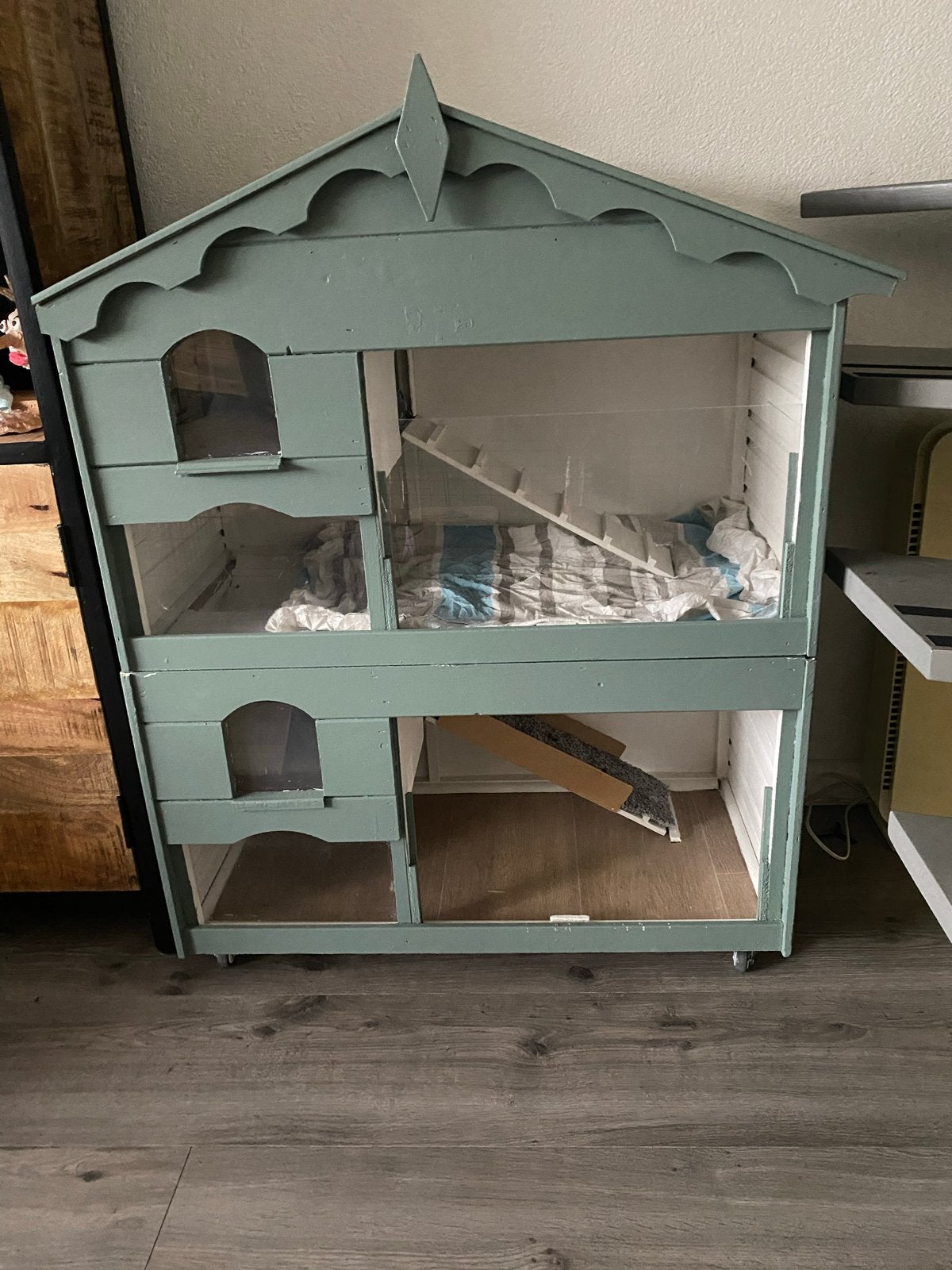 Caviaflat, Ophalen, Gebruikt, 90 cm of meer, Hok