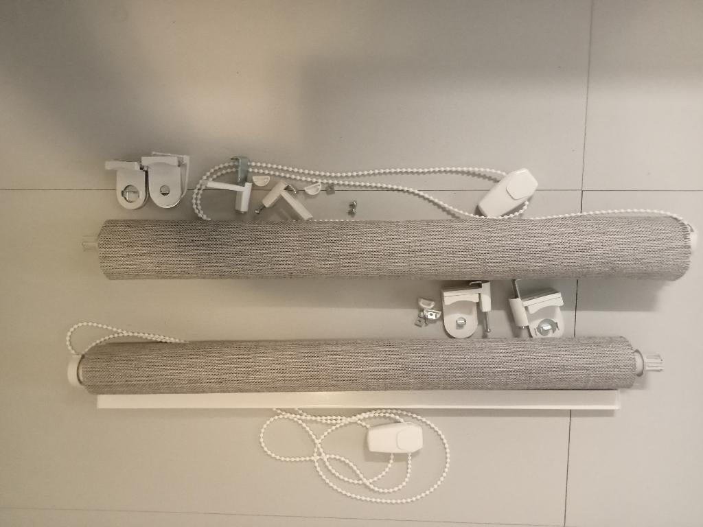 IGS 2 JALOUZIE 2 DUO ROLGORDIJN 2 ROLGORDIJN WIT CREME GRIJS, Ophalen, Grijs, 50 tot 100 cm, Zo goed als nieuw