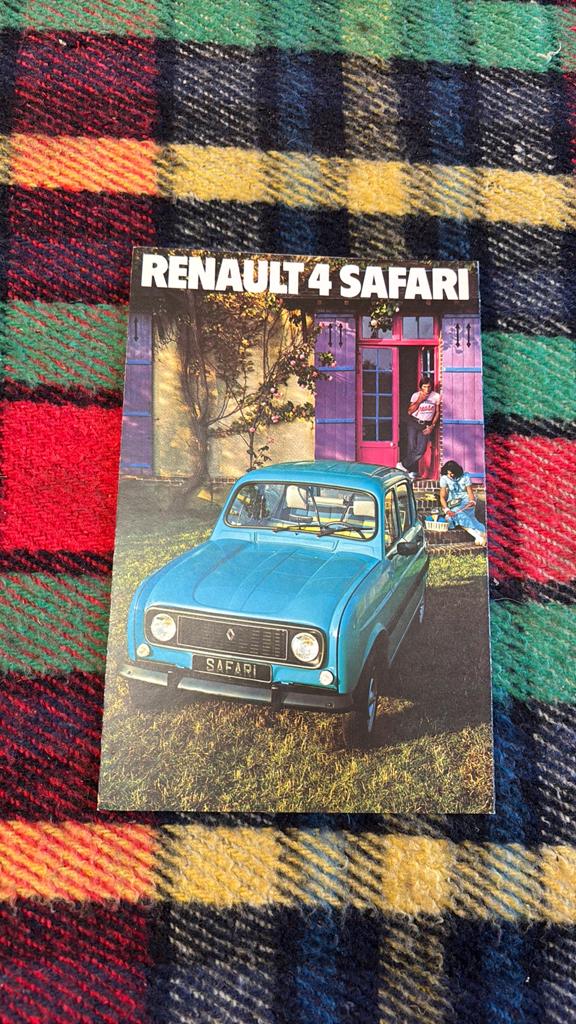 Renault 4 Safari folder, Ophalen of Verzenden, Zo goed als nieuw, Renault
