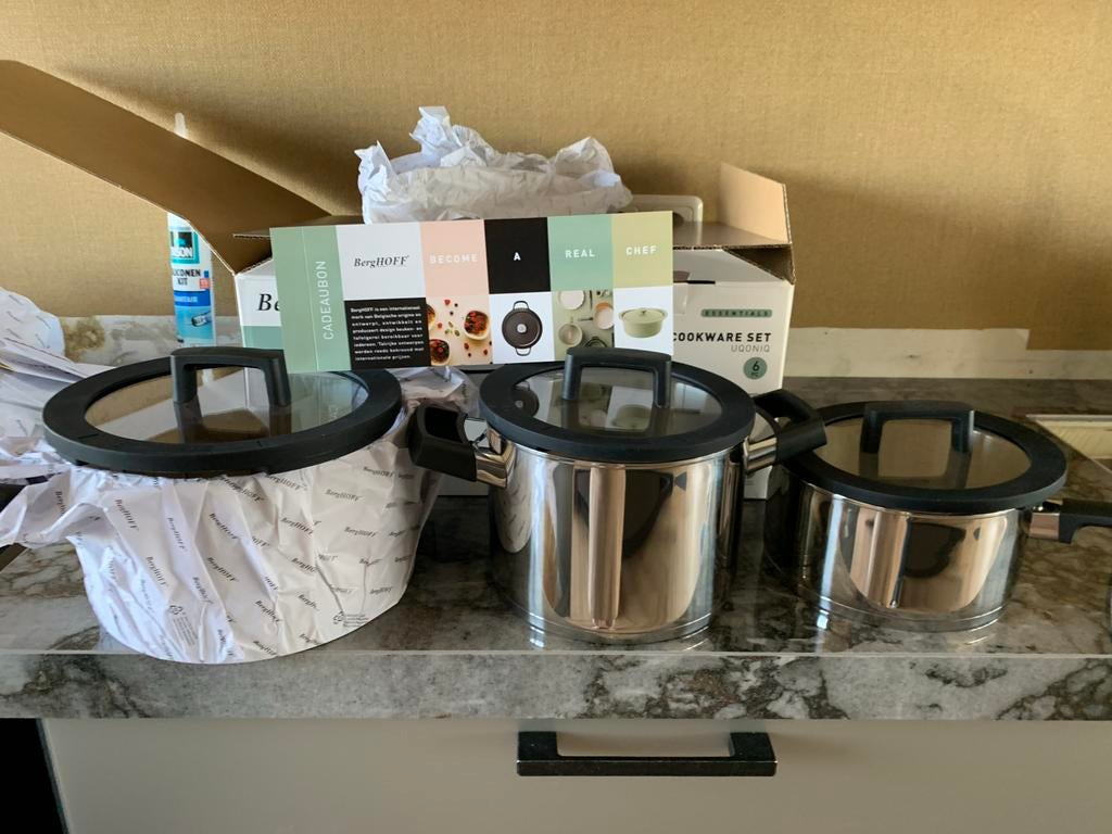 BergHOFF Essentials Cookware Set Uddinia - 6-delig, Huis en Inrichting, Keuken | Potten en Pannen, Zo goed als nieuw, Pannenset