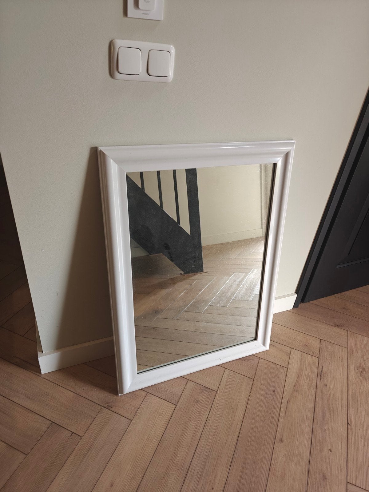 Spiegel 62x82cm met mooie witte lijst, krasvrij, Ophalen, Minder dan 50 cm, Zo goed als nieuw, Minder dan 100 cm