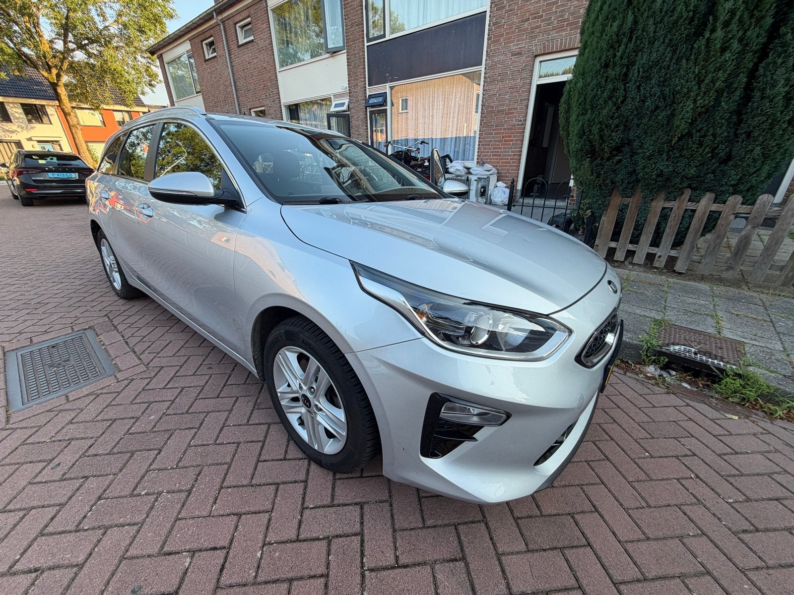 Kia Ceed 1.6 Crdi Automaat met NIEUWE MOTOR!, Stof, Stationwagon, 115 pk, Particulier