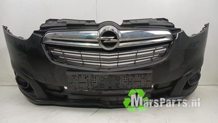 Voorbumper van een Opel Combo, Gebruikt, -, -, Opel