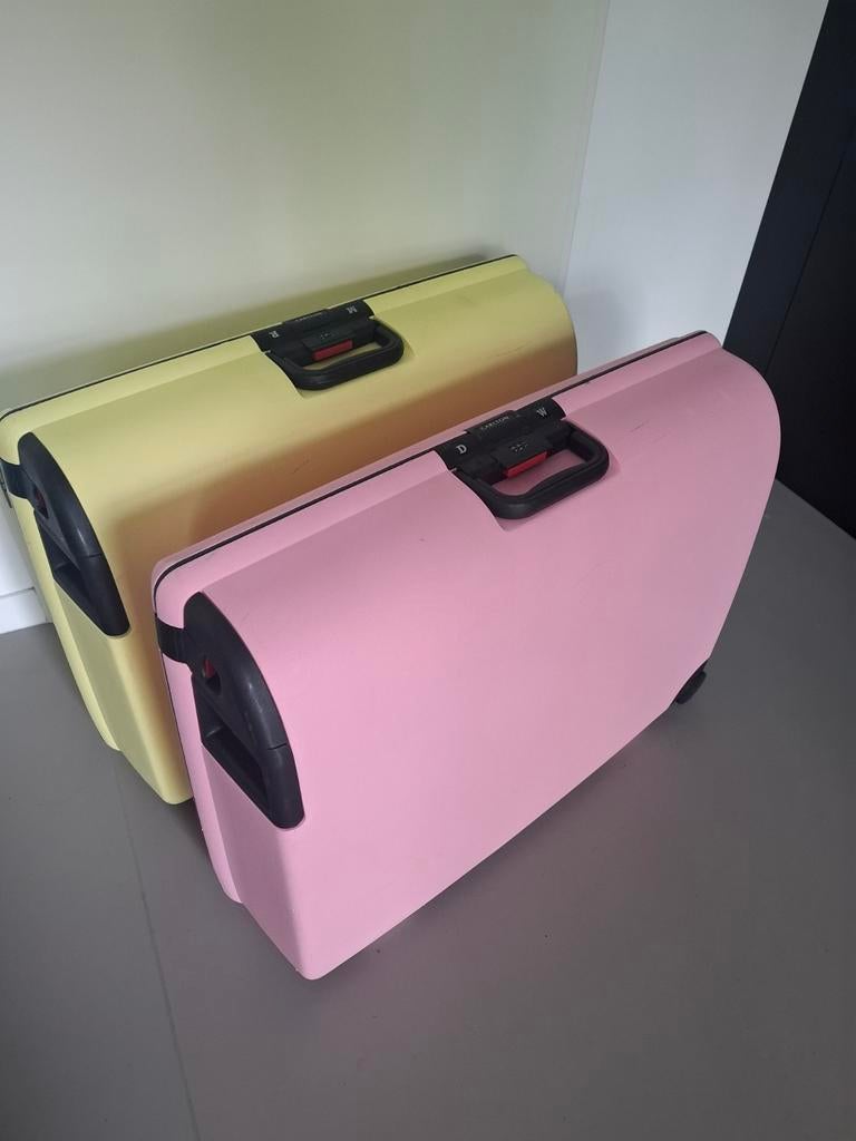 Hardcase koffers Carlton roze en geel, Sieraden, Tassen en Uiterlijk, Koffers, Gebruikt, Hard kunststof, 70 cm of meer, 55 cm of meer