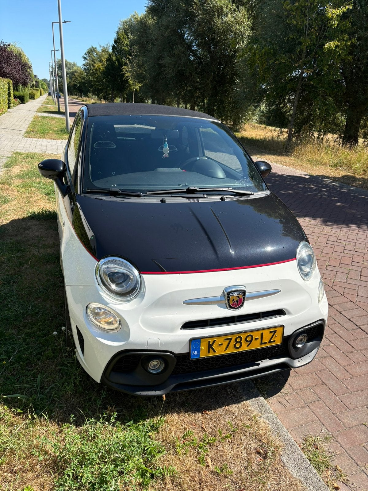 Fiat 500 Cabrio Abarth 595 Automaat, 145 pk, 40 €/maand, 4 cilinders, Cabriolet