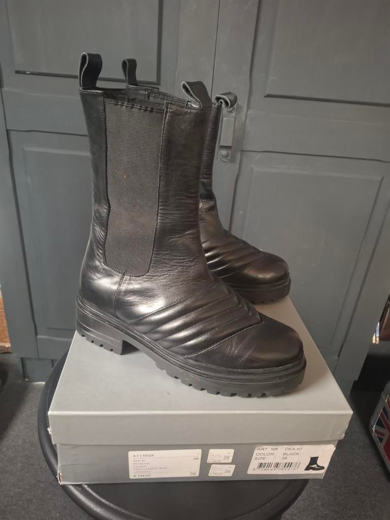 Nieuwe boots maat 39., Deabused, Zwart, Nieuw, Ophalen of Verzenden