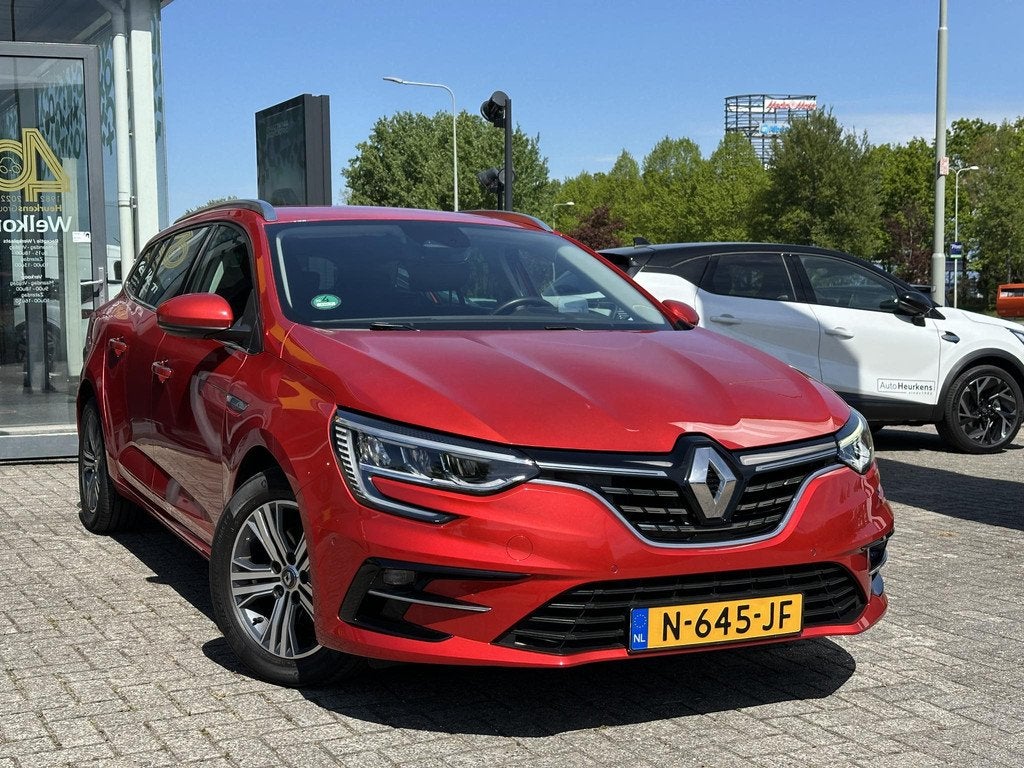 Renault Mégane Estate TCe EDC 140 Intens | AUTOMAAT l Deale, Stof, Gebruikt, Euro 6, 4 cilinders