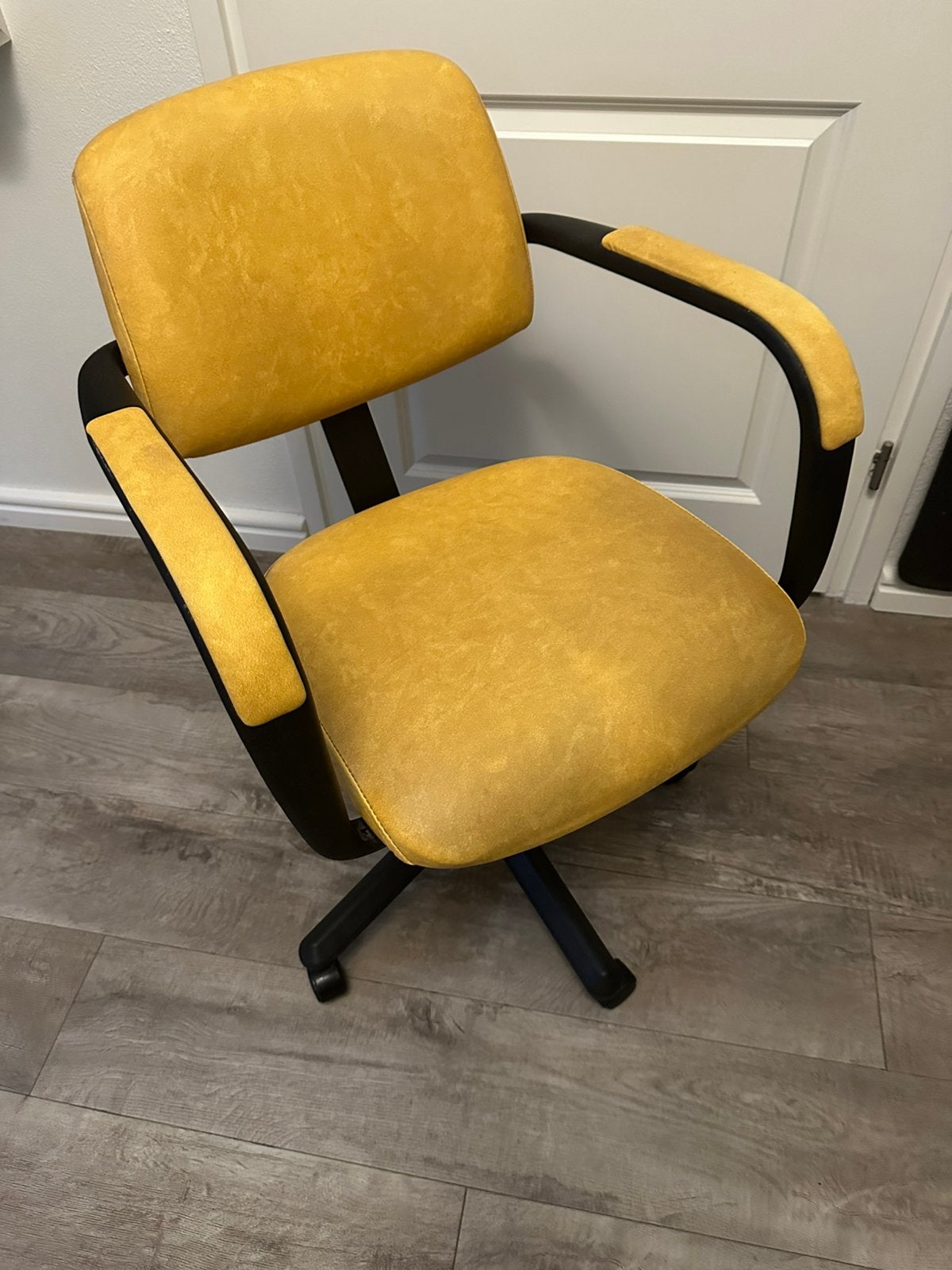 Te koop zeer nette kappersstoel, Ophalen