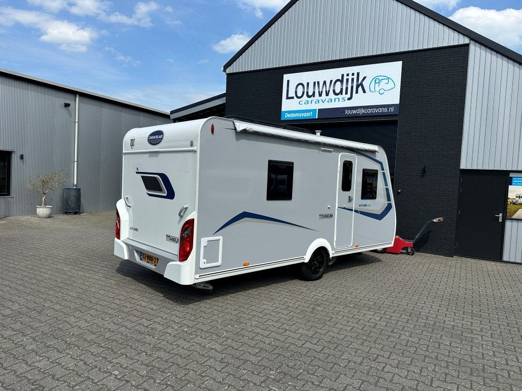 CARAVELAIR Antares 455 Titanium ’21 (Mover, Fransbed), Caravans en Kamperen, Caravans, Rondzit, Vast bed, Bedrijf, Kelvinstraat 23
7701BZ  Dedemsvaart, NL
