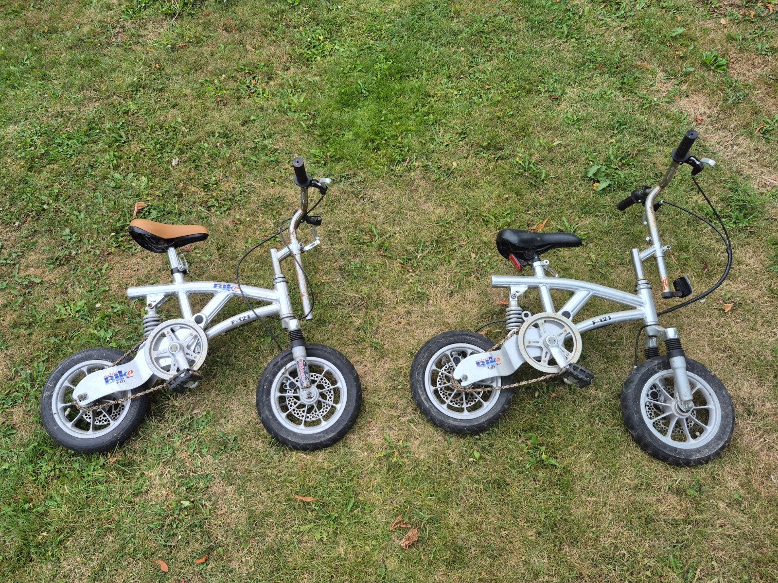 2 stuks circuit fietsen, Ophalen, Gebruikt, Overige typen