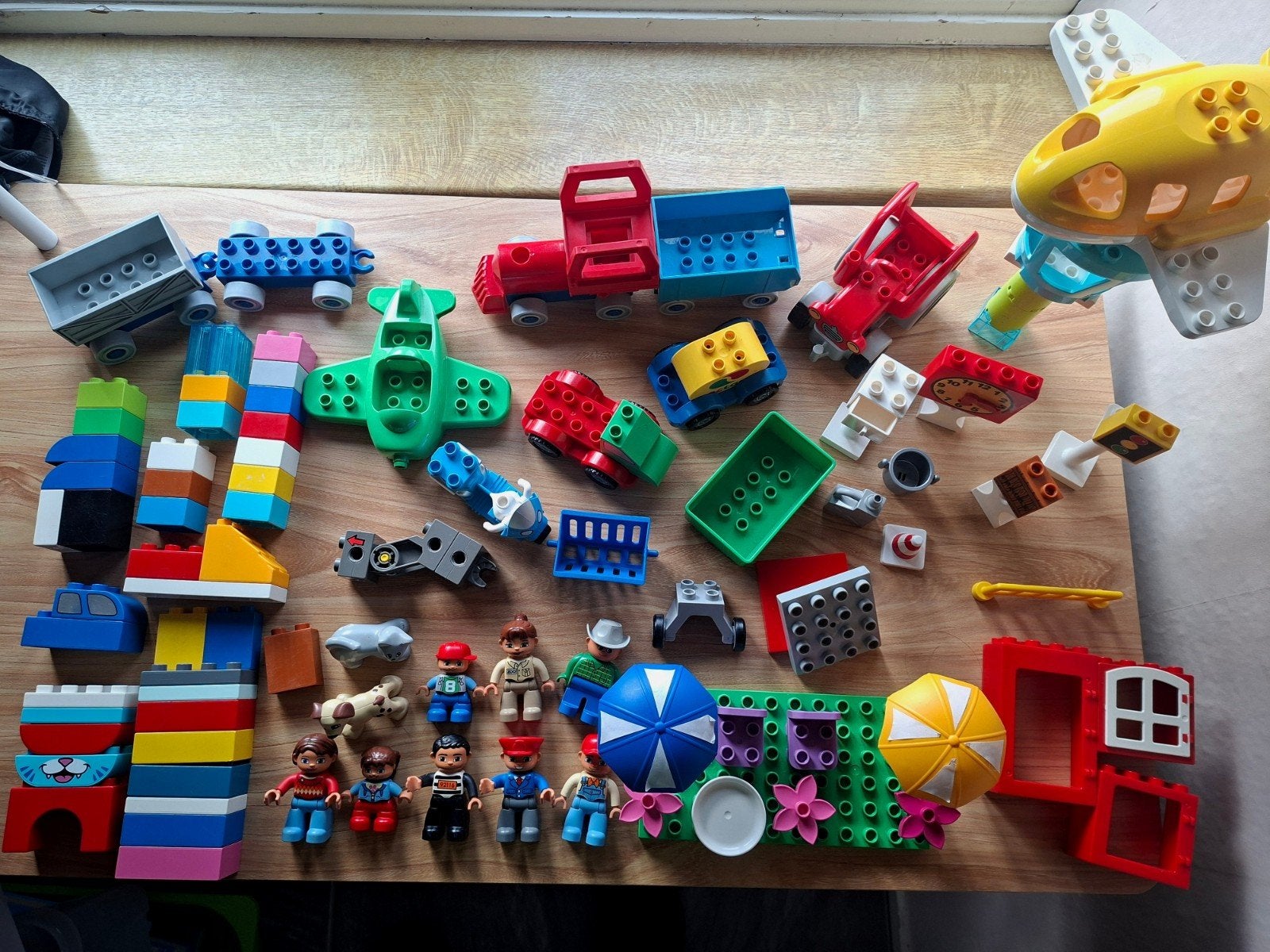 hoeveelheid lego duplo basisblokken poppetjes voertuigen etc, Ophalen of Verzenden, Gebruikt, Overige typen, Duplo