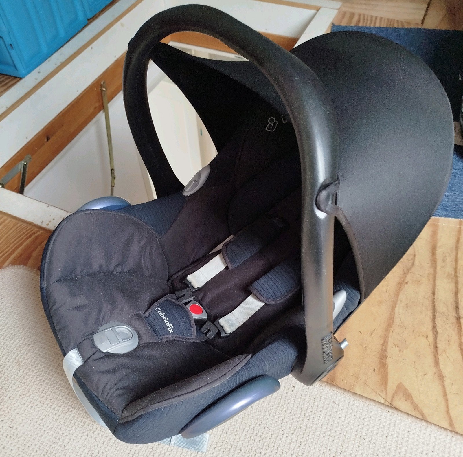 Maxi-Cosi Cabriofix met EasyFix base en accessoires, Ophalen, Autogordel of Isofix, Gebruikt, 0 t/m 13 kg