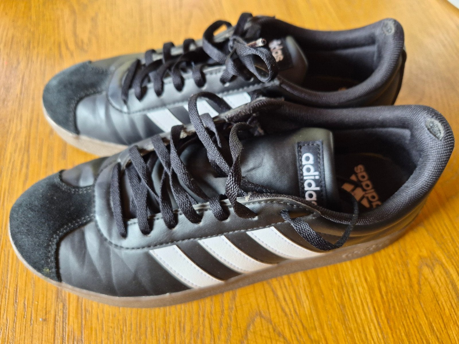 zwarte adidas schoenen, Adidas, Zwart, Ophalen of Verzenden, Sneakers of Gympen
