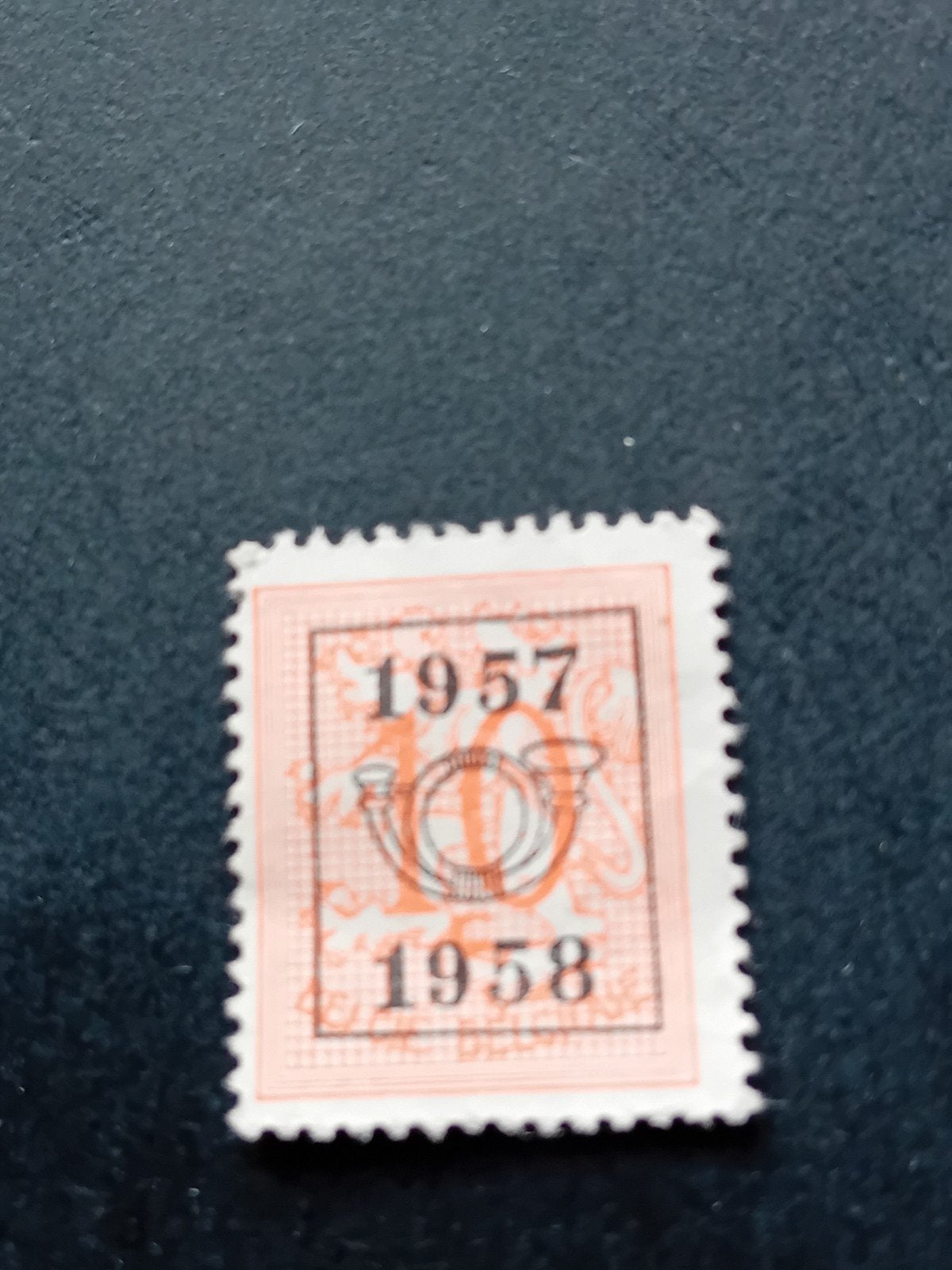 Postzegel 1957-1958 met posthoorn, Ophalen of Verzenden, Frankeerzegel, Niet gestempeld