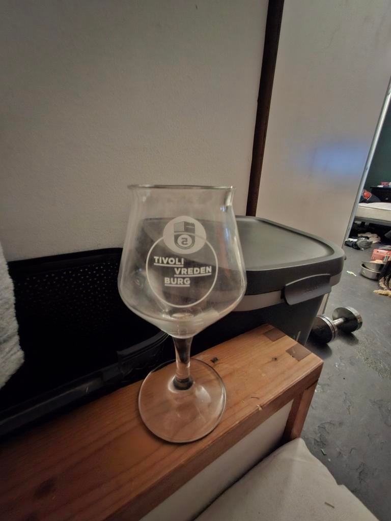 Tivoli Vredenburg Wijn Glas - 5 Jaar Jubileum, Ophalen, Glas of Glazen, Overige stijlen, Glas
