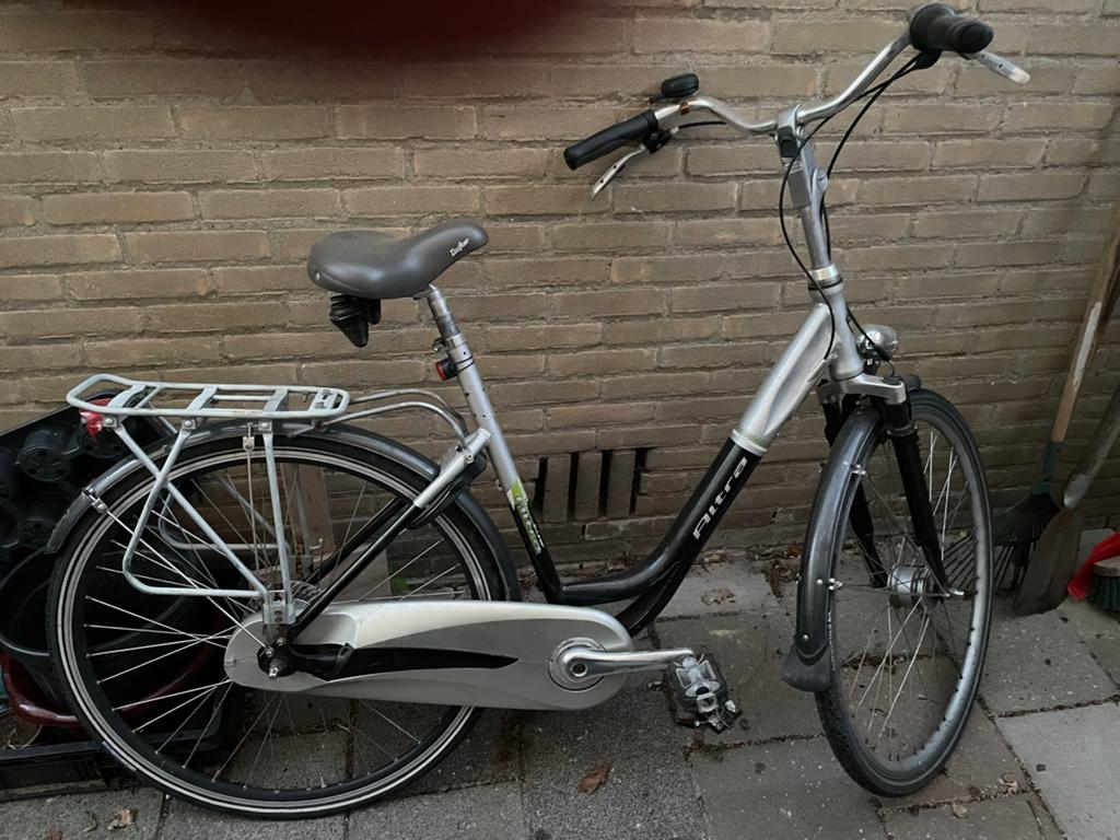Goed onderhouden Altra fiets met 8 versnellingen, 53 tot 56 cm, Velgrem, Versnellingen, Zo goed als nieuw