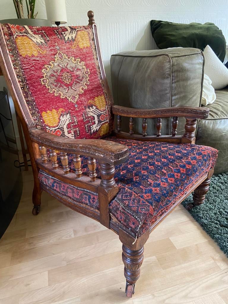 Klein antiek stoeltje, Antiek en Kunst, Antiek | Meubels | Stoelen en Banken, Ophalen