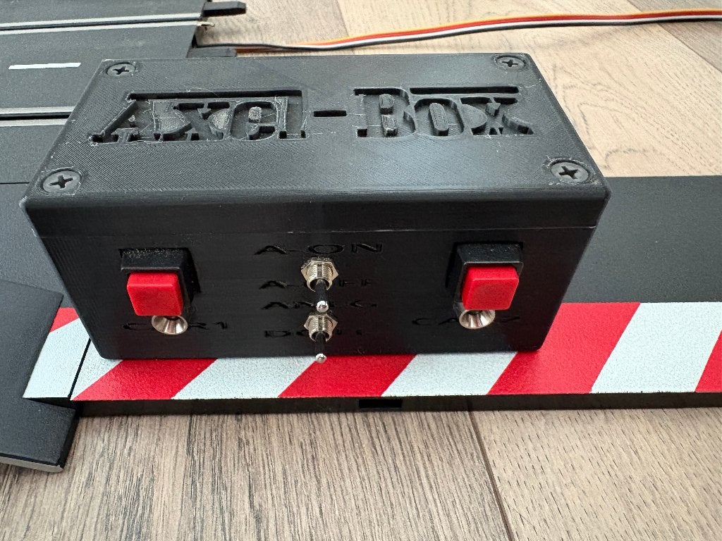 Cararra Digital - Analoog convertor (Axel-Box), Kinderen en Baby's, Onderdelen, Carrera, Ophalen of Verzenden, Zo goed als nieuw