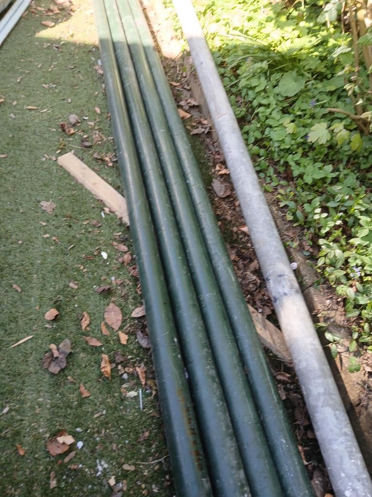 4x Gegalvaniseerd buis 3,4m x diameter 60mm, Ophalen, Gebruikt, IJzer