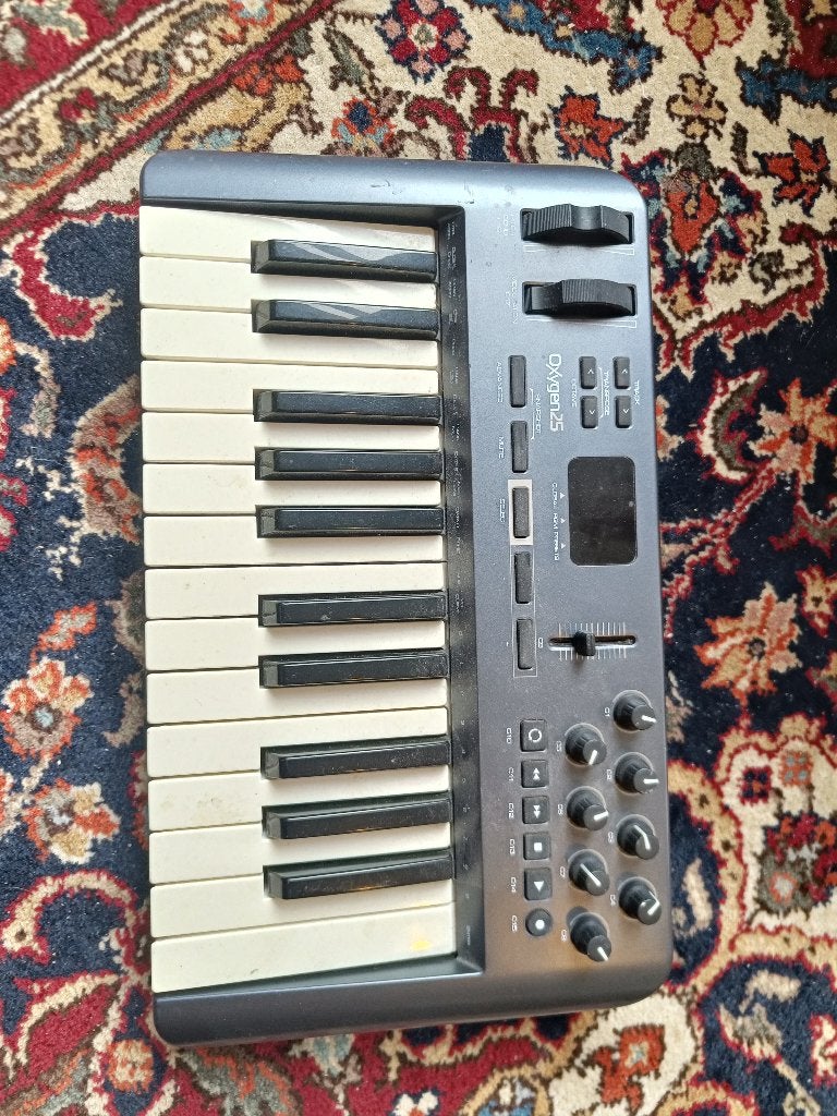 Oxygen 25 Midi keyboard, Ophalen, Zo goed als nieuw