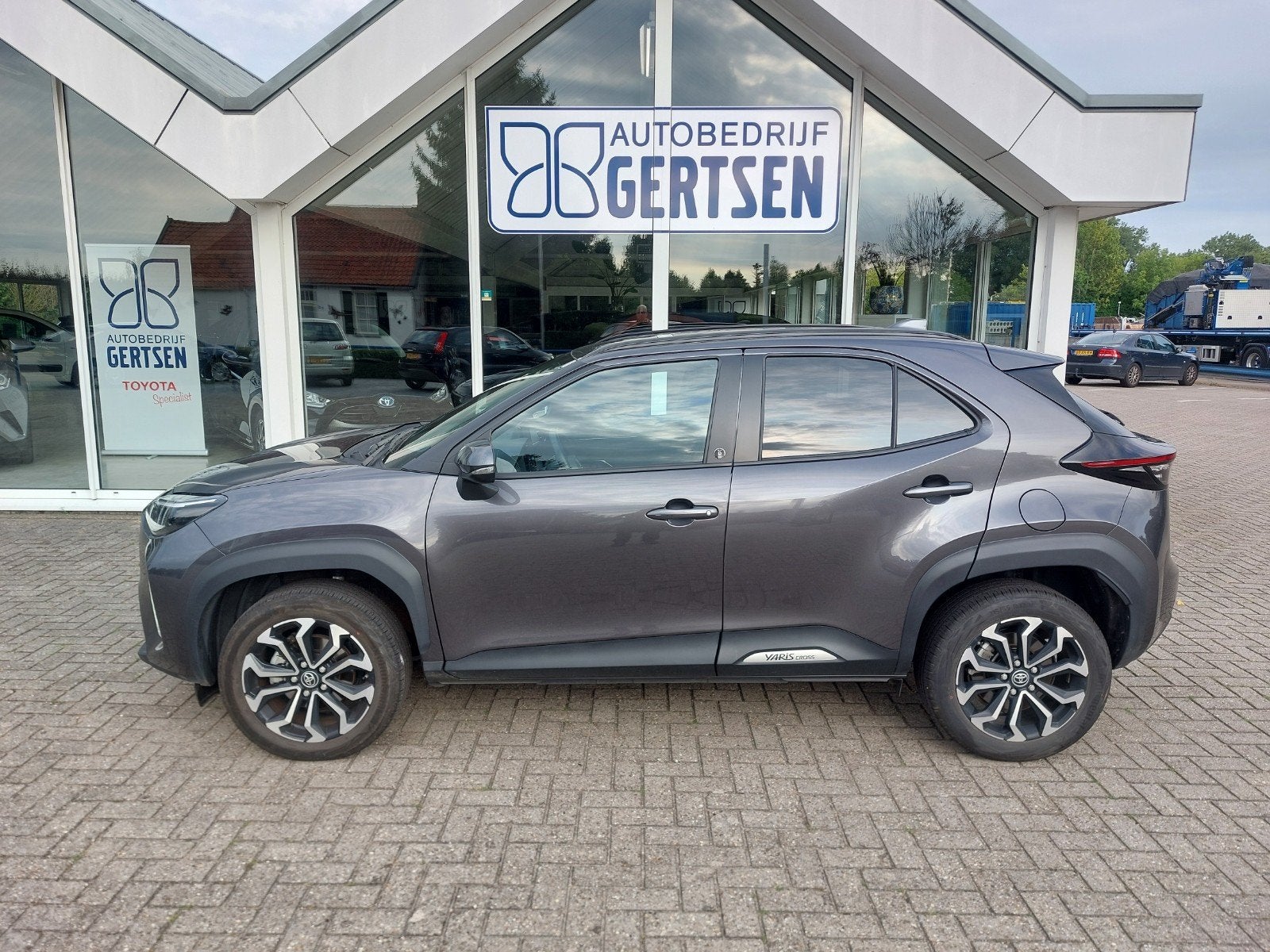 Toyota Yaris Cross 1.5 Vvt-i Hybrid hoge instap trekhaak, Auto's, Stof, 1490 cc, 3 cilinders, 550 kg
