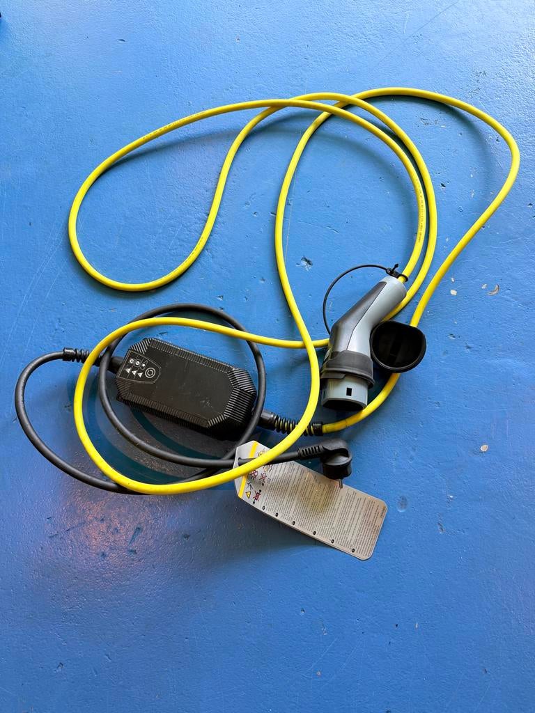 Oplaadkabel voor Plug-in Hybride - Zo goed als nieuw, Ophalen of Verzenden, Zo goed als nieuw, Laadkabel