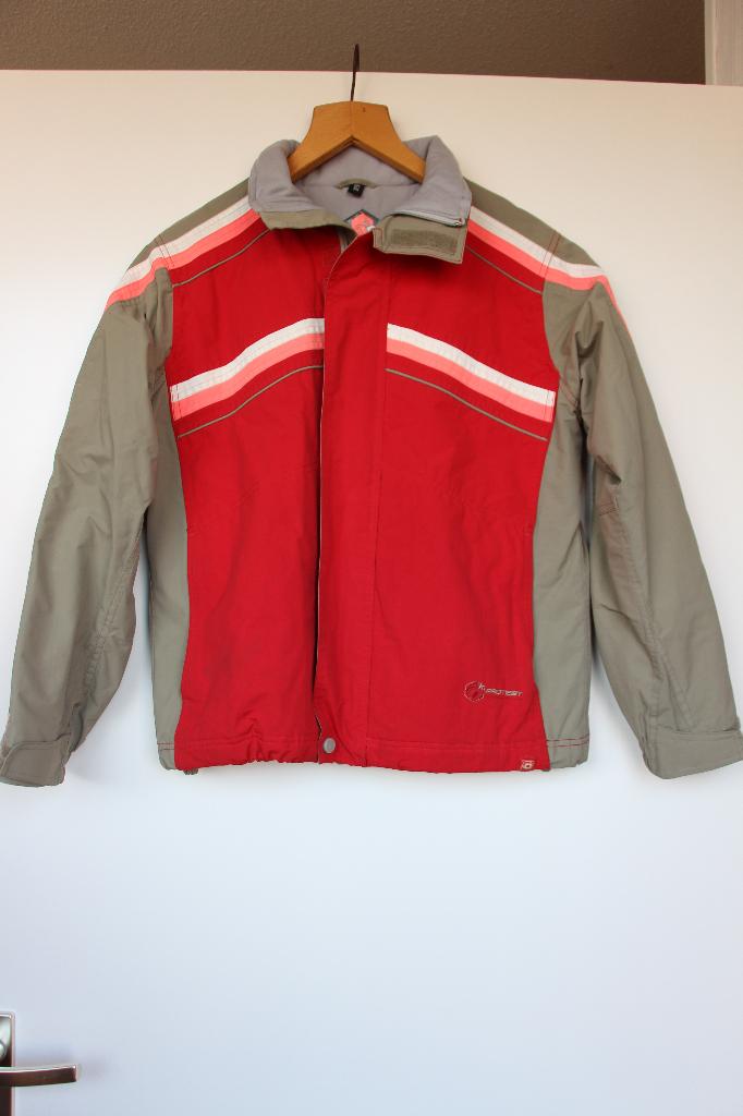 maat 164 Warme meisjes winterjas, Kinderen en Baby's, Kinderkleding | Maat 164, Protest, Meisje, Ophalen of Verzenden, Zo goed als nieuw