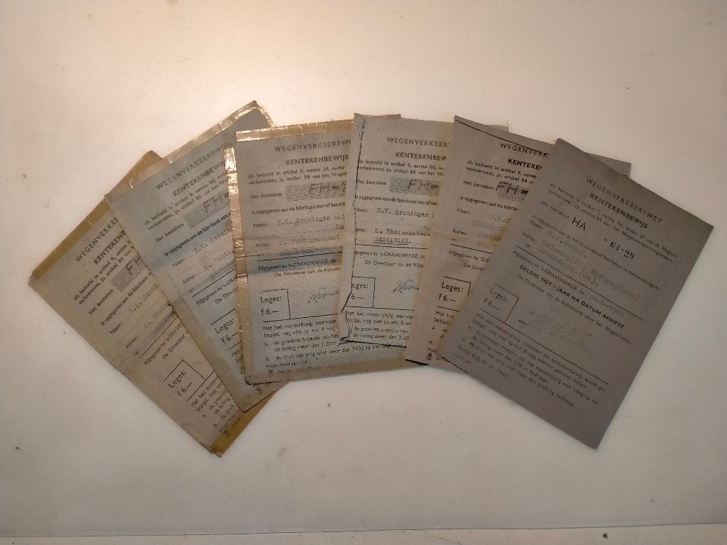 10 linnen kentekens in 1 koop., Ophalen of Verzenden
