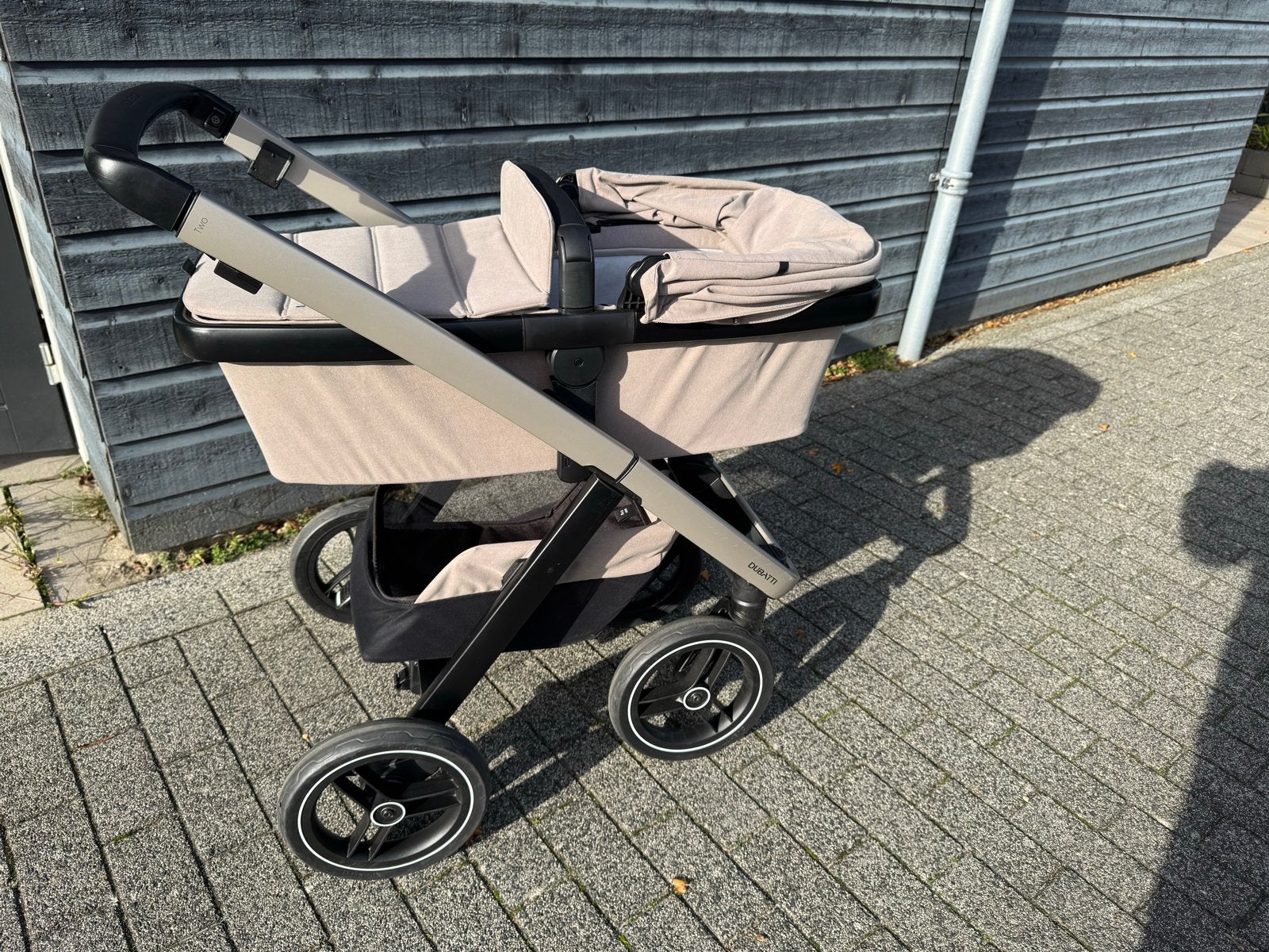 Dubatti Two Kinderwagen met accessoires, Gebruikt, Combiwagen, Met reiswieg, Ophalen