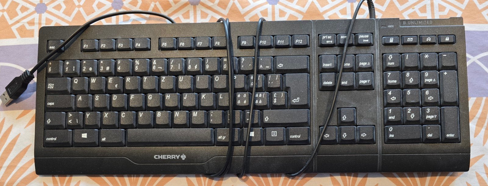 Cherry B Unlimited 3.0 QWERTY Toetsenbord Draadloos USB-C, Cherry, Draadloze ontvanger, Ophalen of Verzenden, Zo goed als nieuw