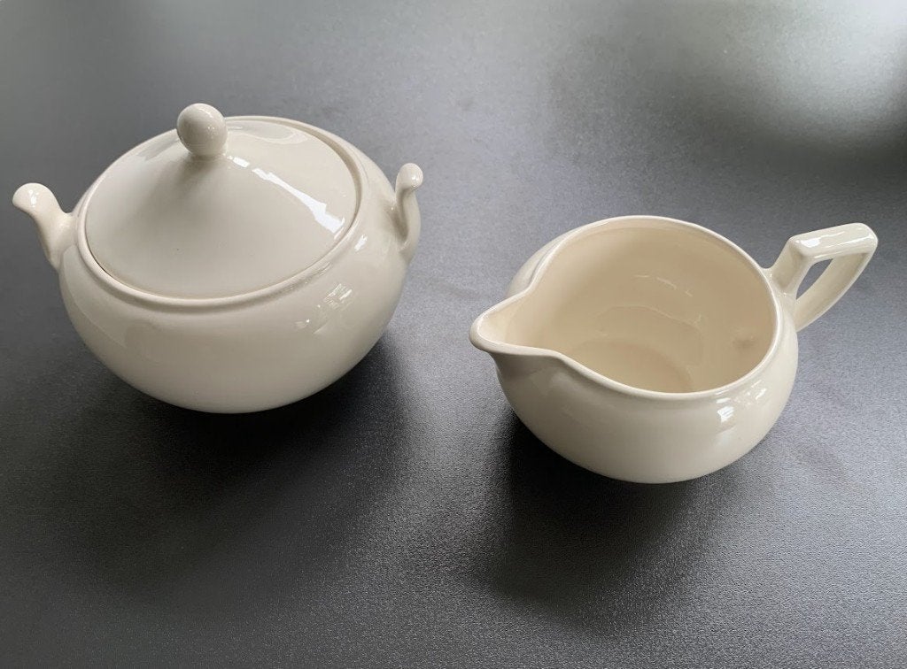 wedgwood traditional plain melkkan en suikerpot, Ophalen, Overige typen, Zo goed als nieuw, Wedgwood