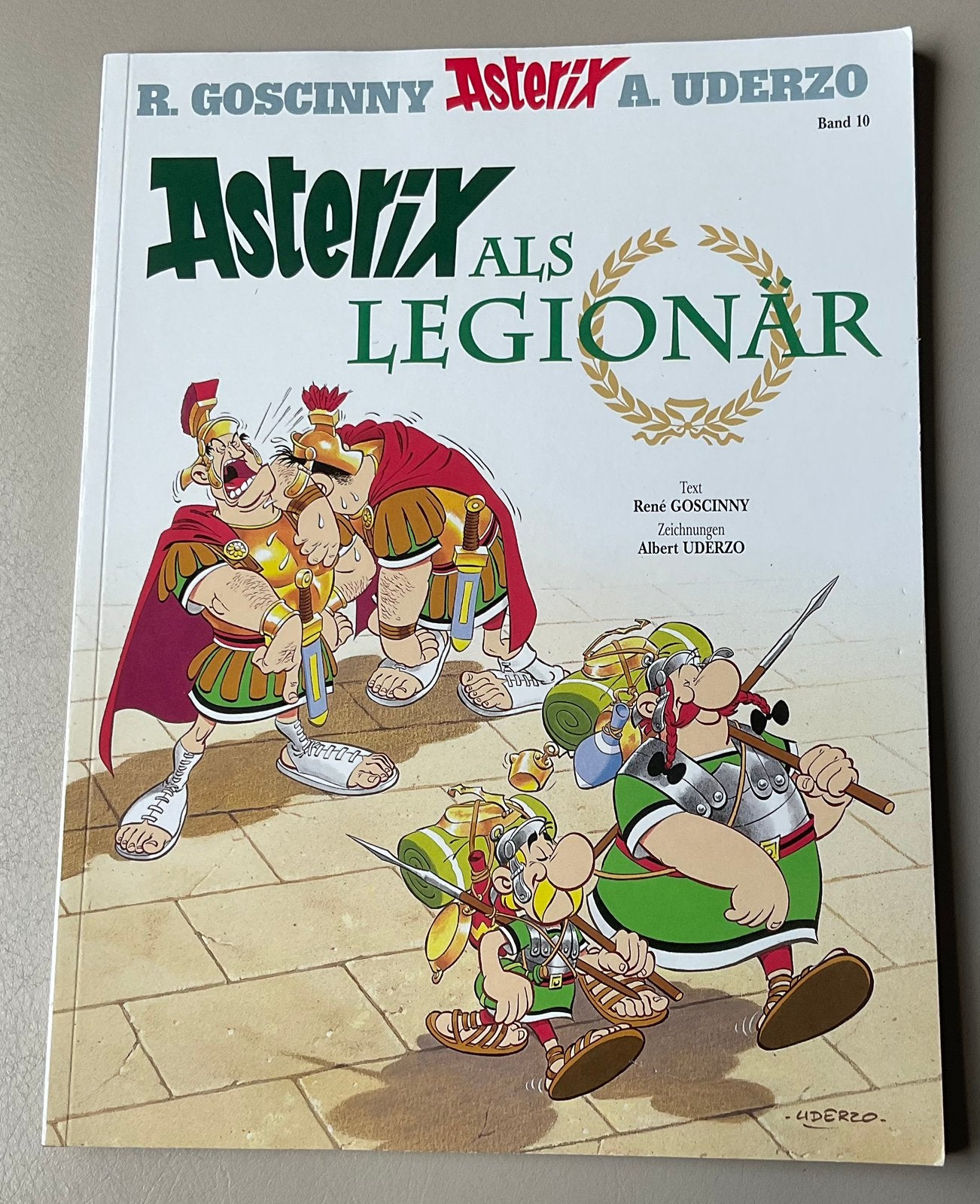 Asterix als Legionär - Band 10 (Duitstalig), Eén stripboek, Ophalen of Verzenden, Zo goed als nieuw