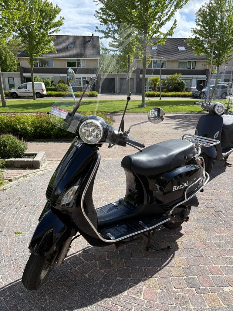 Berini Scooter - Zwart, Ophalen, Gebruikt, Benzine, Overige merken