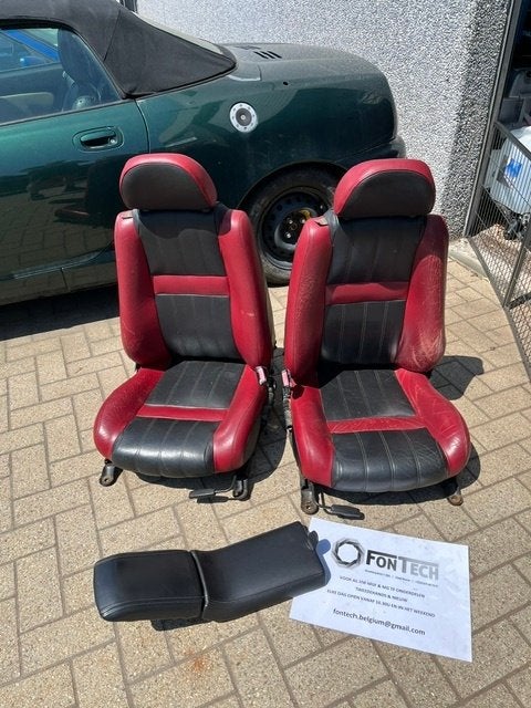 MGF MG TF MG F MGTF zetel set in zwart & rood leder, Ophalen, Gebruikt