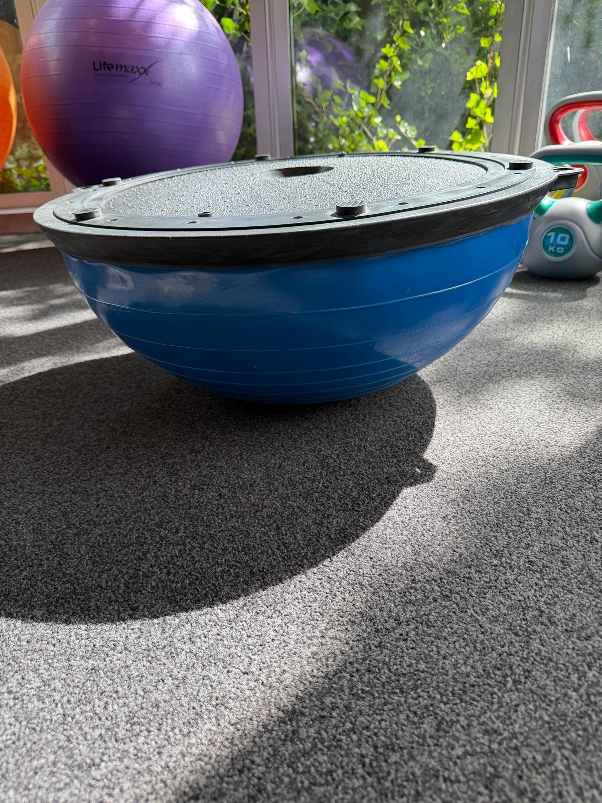 VirtuFit -Bosu Bal, Sport en Fitness, Fitnessmaterialen, Ophalen, Zo goed als nieuw, Benen, Balansbord